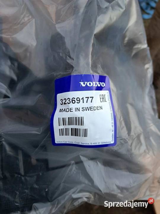 Chlapacz prawy przód osłona koła Volvo V90 II osobowe