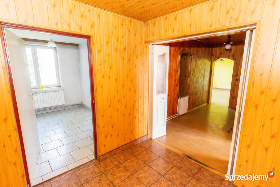 Dom 222m2 2 garaże działka 2600m2 Boksycka