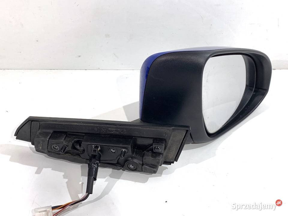 LUSTERKO PRAWY TOYOTA CHR Crossover Nebula Blue