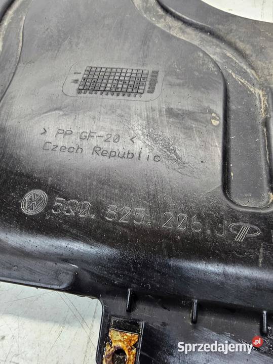 OSŁONA PŁYTA PODWOZIA LEWA AUDI A3 8V 5Q0825206J osobowe Przystajń