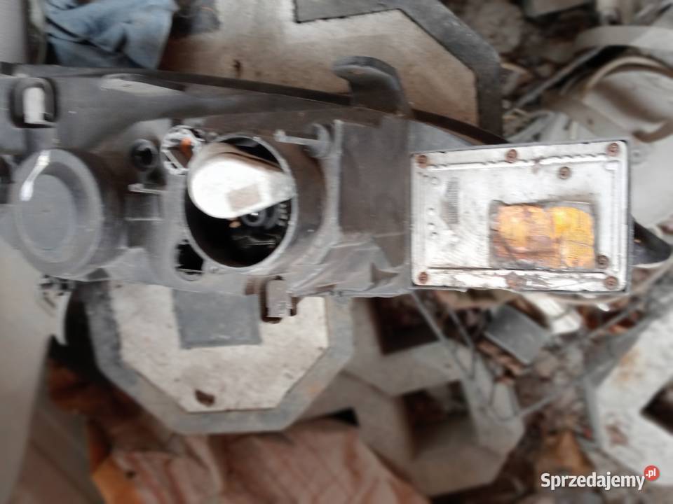 Lampa przednia nissan primera P11 ksenon xenon