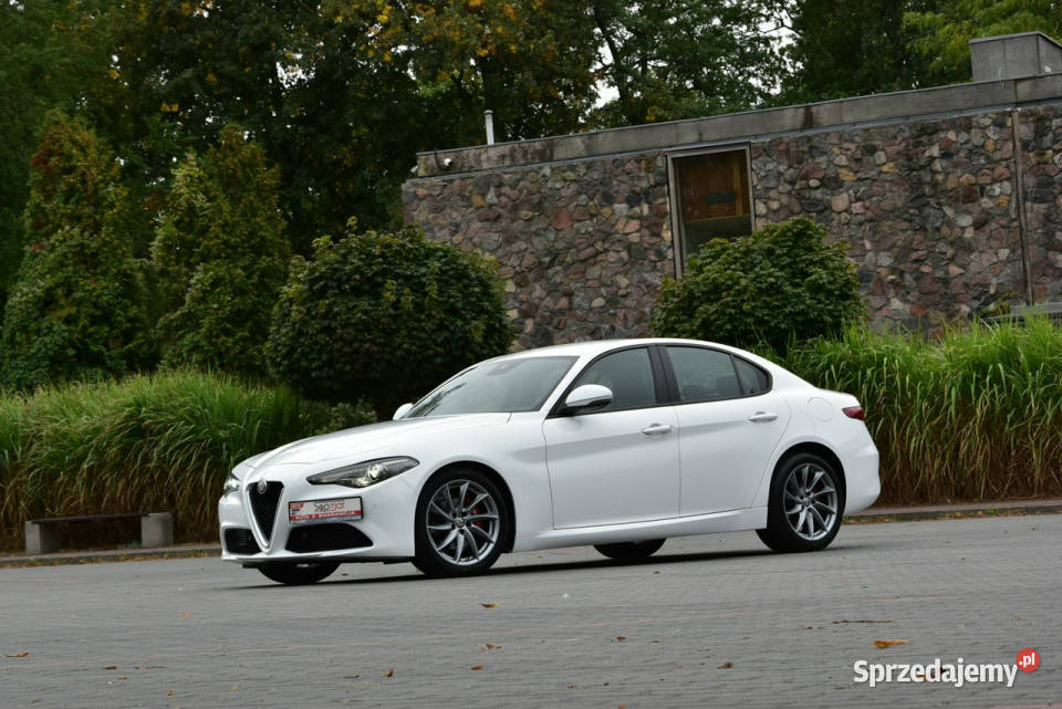 Alfa Romeo Giulia 22d Manual 2018r NOWA 31tkm centralny zamek
