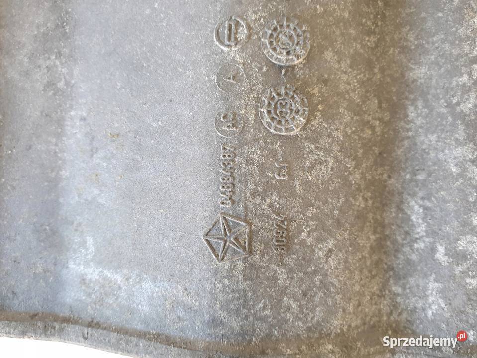 Pt Cruiser 24 16V MISKA OLEJU olejowa 04884387 Rudka