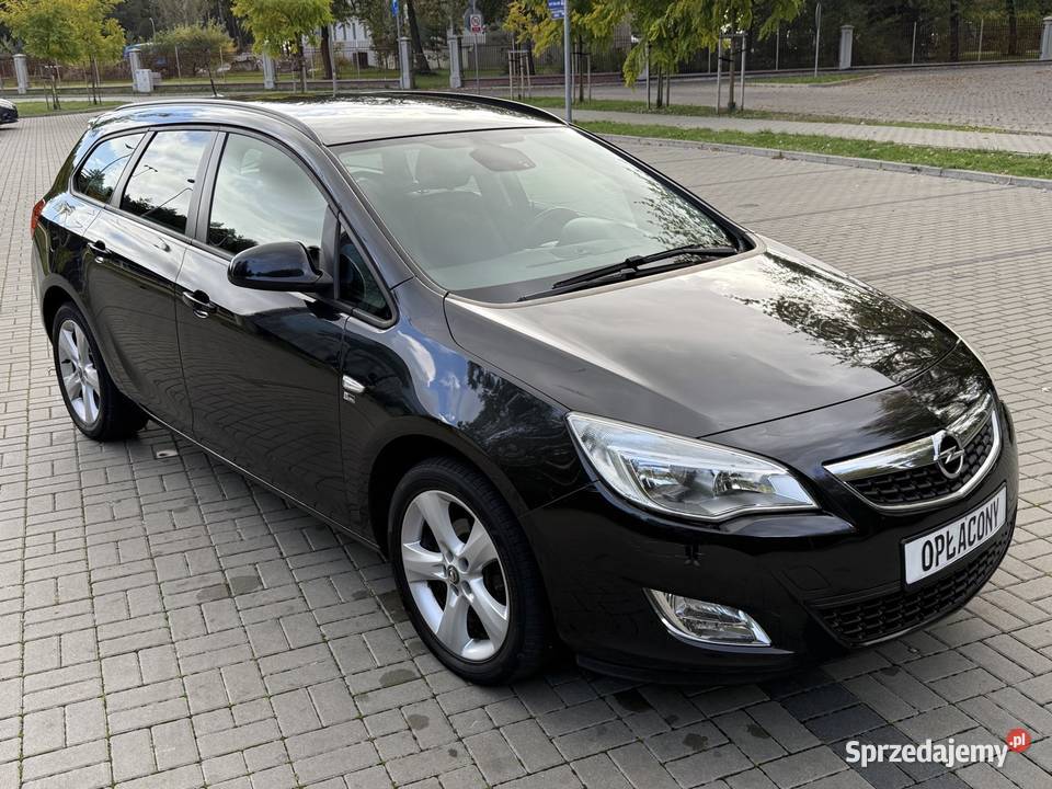 Opel Astra J 14T 150 Sports Tourerz NiemiecSuper VAT marża