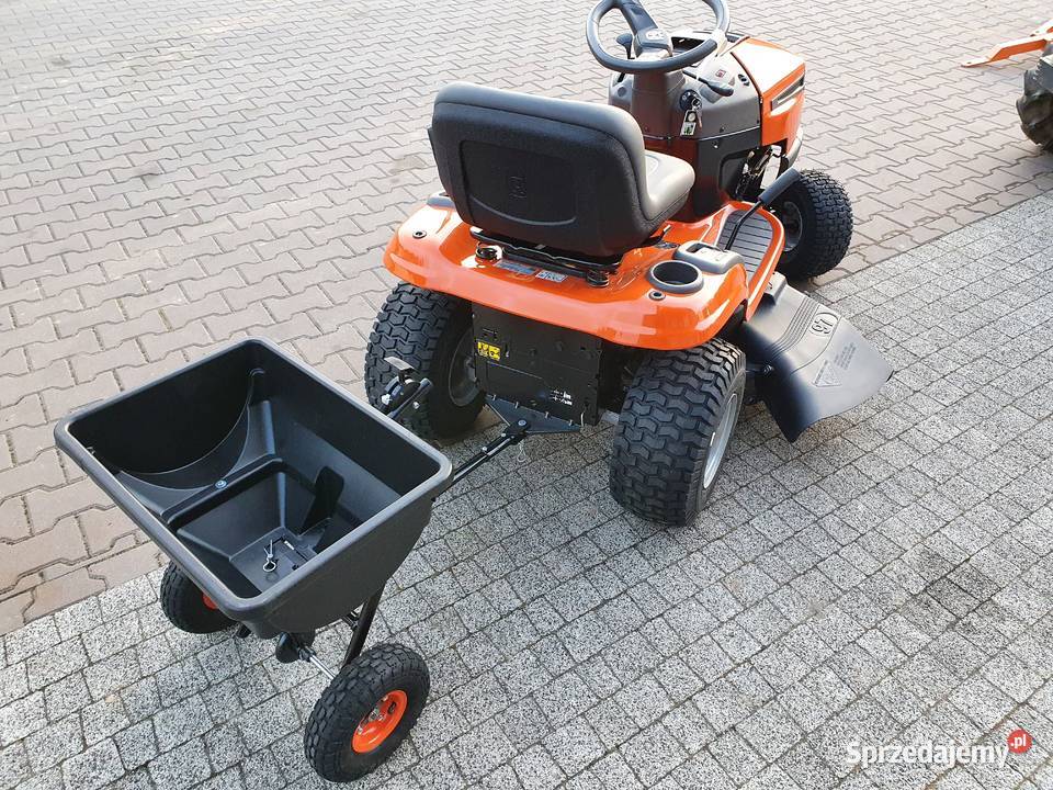Rozsiewacz do nawozuposypywarka AGRI do traktora Kobiele Wielkie