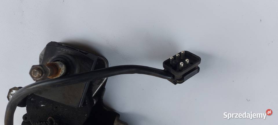 Silniczek wycieraczki tył mercedes w124 kombi Zbąszyń