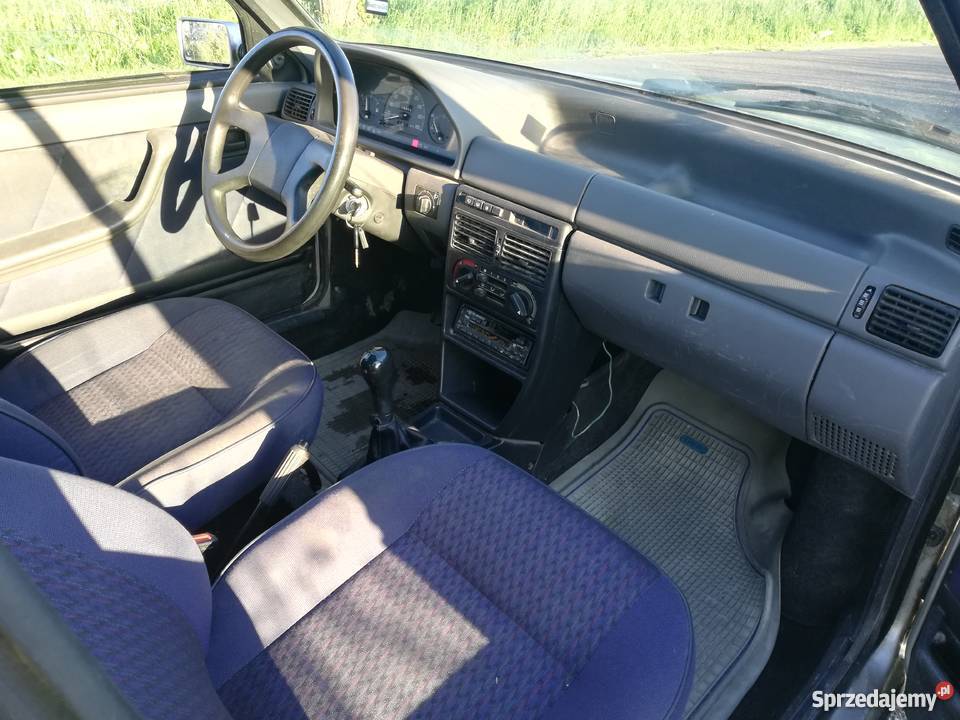 Fiat uno 2001 kupiony w polskim salonie