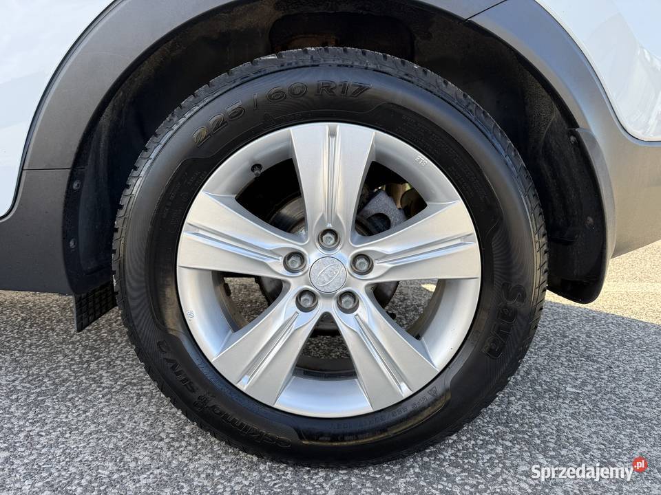 Kia Sportage 16 BENZYNA Klimatronik Nawigacja czujnik deszczu Konin sprzedam
