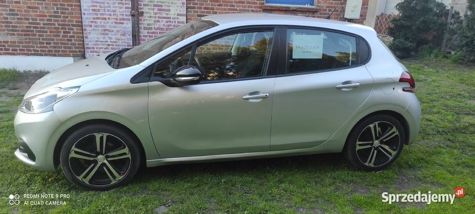 Peugeot 208 lift tablet klimatyzacja 2012 1400cm3 Słupca
