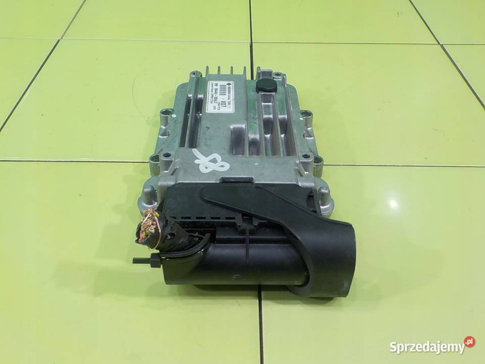 HYUNDAI i40 17 CRDI AUT 13r SEDAN 4D sterownik osobowe Czujniki i sterowniki Suków sprzedam