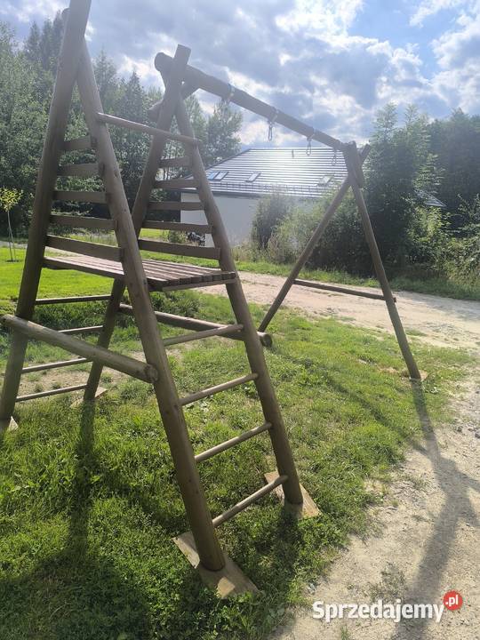 Nowy drewniany stelaż huśtawka zjeżdżalnia plac Sanok