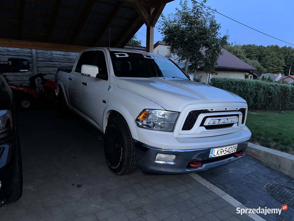 Zarejestrowany w Polsce Dodge ram 57 l LPG Urzędów sprzedam
