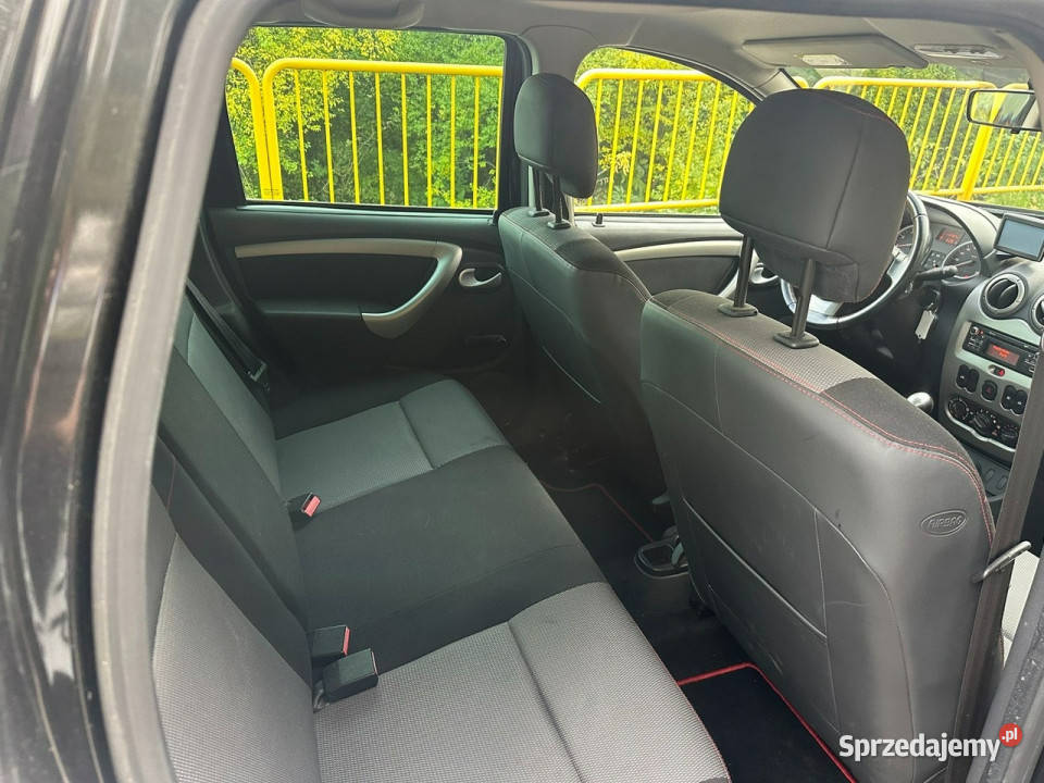 Dacia Duster Dacia Duster Opłacony 15DCI 4x4 komputer pokładowy Duster Gostyń