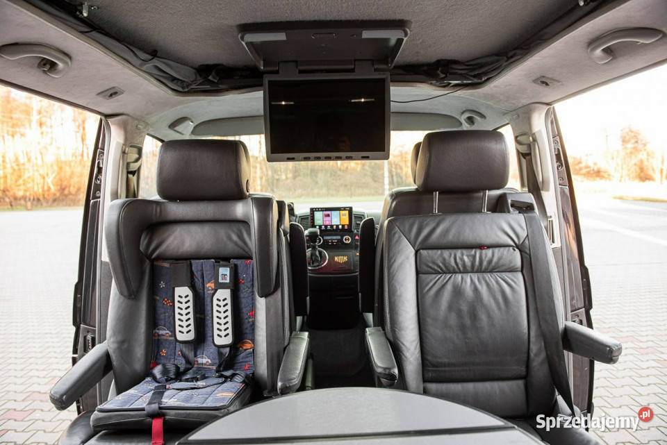 Volkswagen Multivan Highline 25TDI 175 DSG 7os mazowieckie Zwoleń