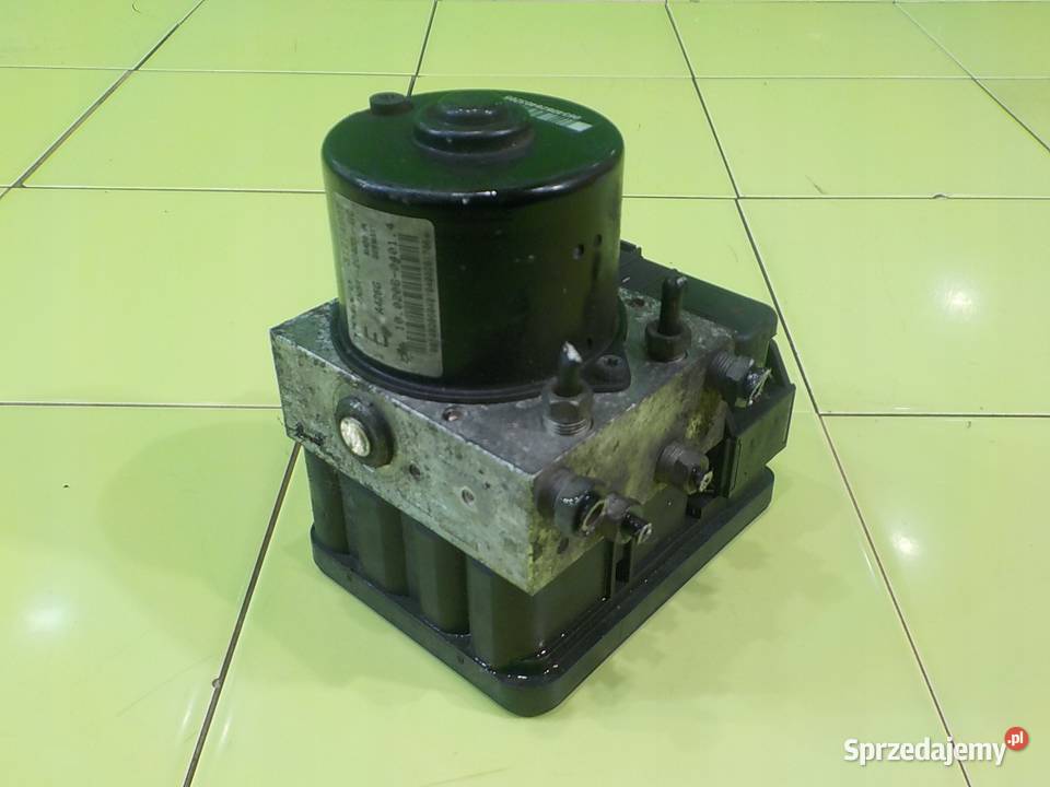 VOLVO C30 LIFT 16 D 10r 3D pompa ABS 31274908 osobowe mazowieckie Suków