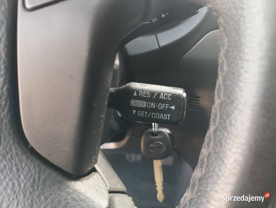 Toyota Avensis 20D4D 126 Navi Hak Długie Opłaty sprzedam
