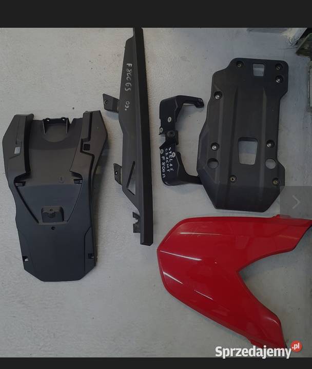 BMW F800 R czacha osłona pod silnik nakładka