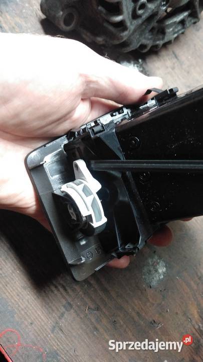 Kratki nawiewu Volvo XC60 brązowe idealne Inowłódz sprzedam