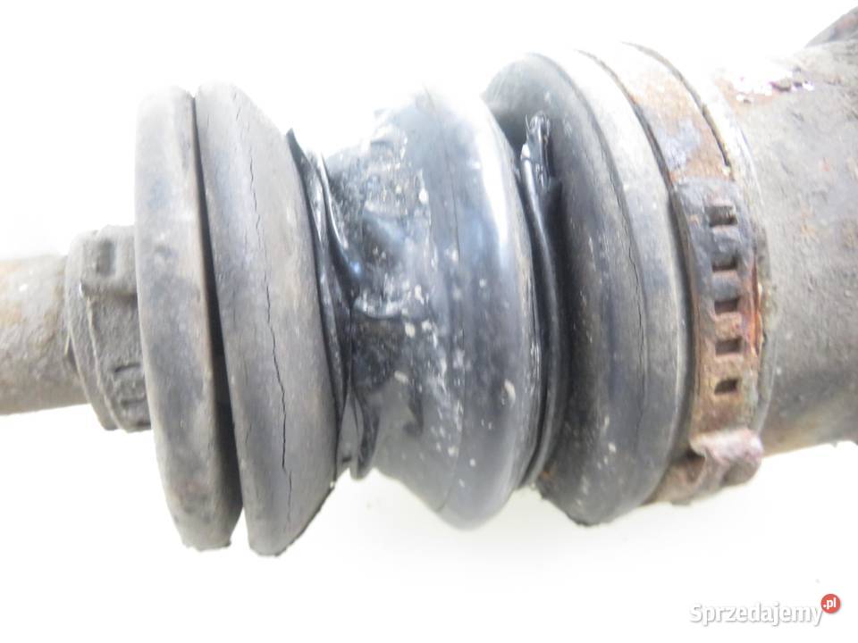 PÓŁOŚ PRAWA TYLNA SUZUKI SWIFT III 13 4x4 M13A