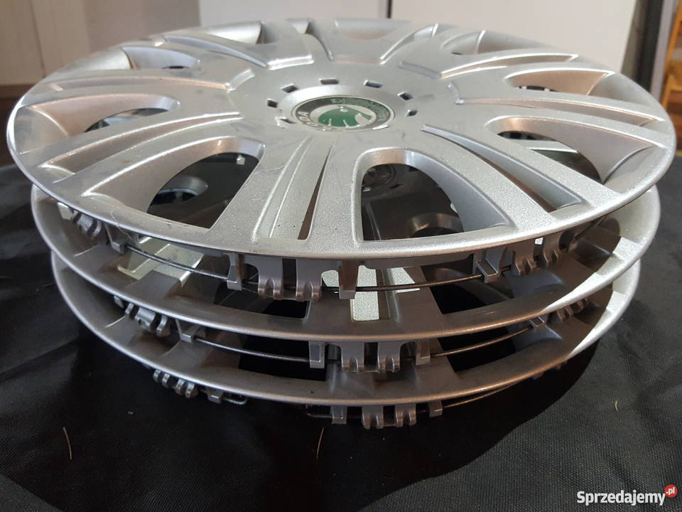 Kołpaki 16 Skoda Octavia II 3 sztuki Złota Woda sprzedam