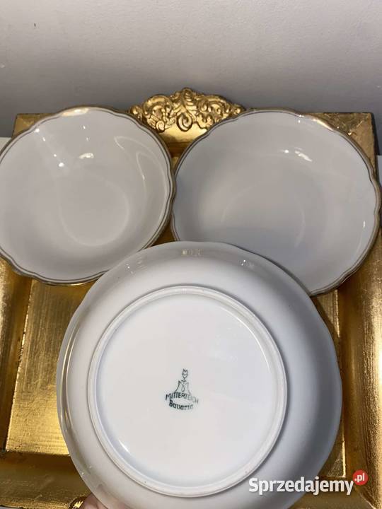 trzy porcelanowe małe półmiski półtalerze małopolskie Kraków