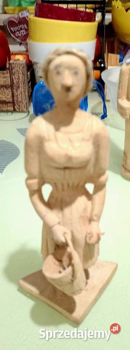 Figurki z drewna 9 sztuk Chorzów