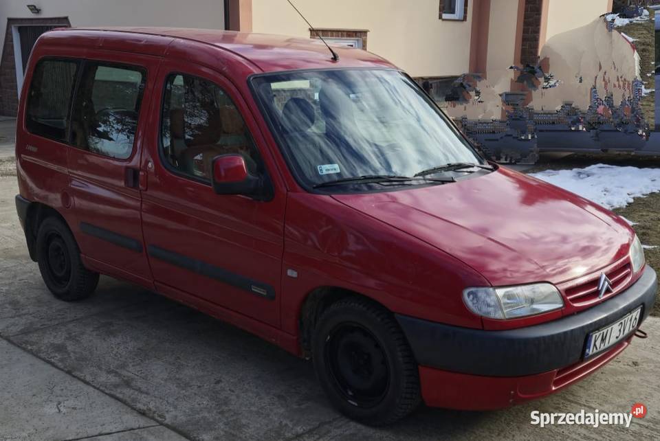 Citron Berlingo Charsznica