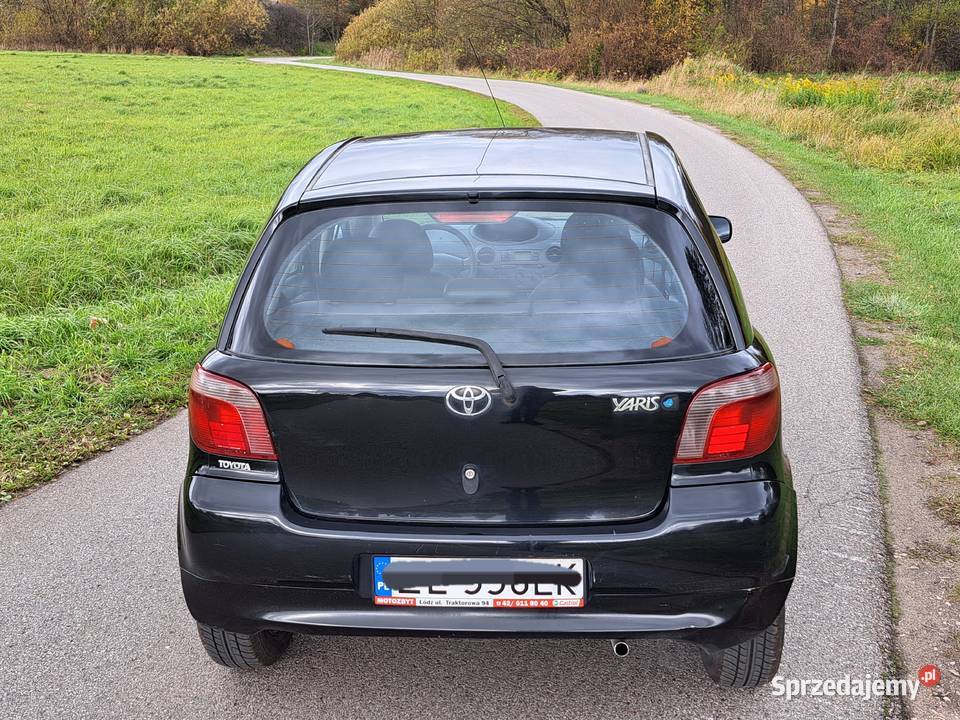 Sprzedam Toyota Yaris 10 benzyna 2000r Lift mazowieckie