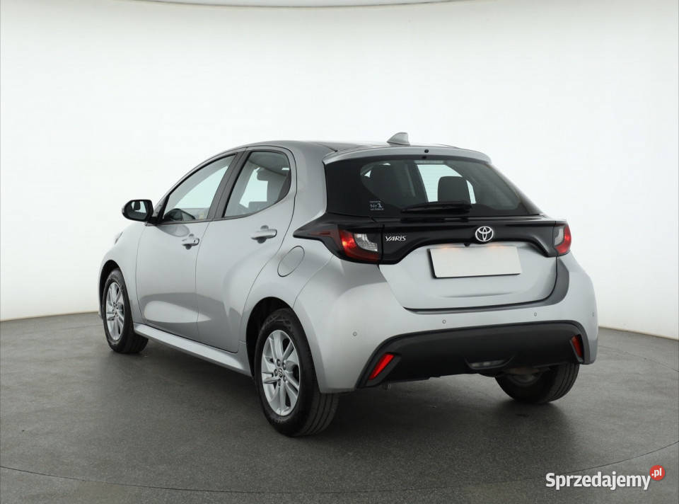 Toyota Yaris 15 VVTi światła przeciwmgielne Piaseczno