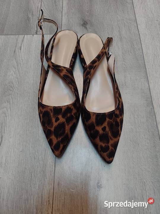 3940 Panterkowe baleriny wieczorowe z odkrytą Kraków