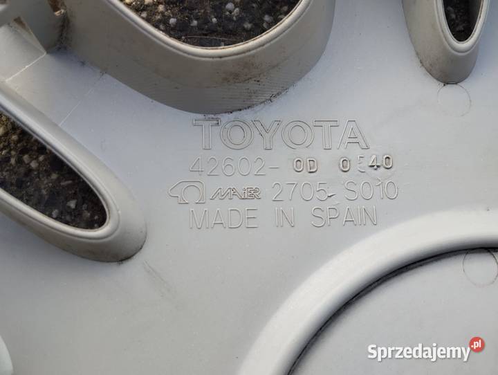 Kołpak Toyota 14 426020D0540 Yaris pojedyncza Kamieniec
