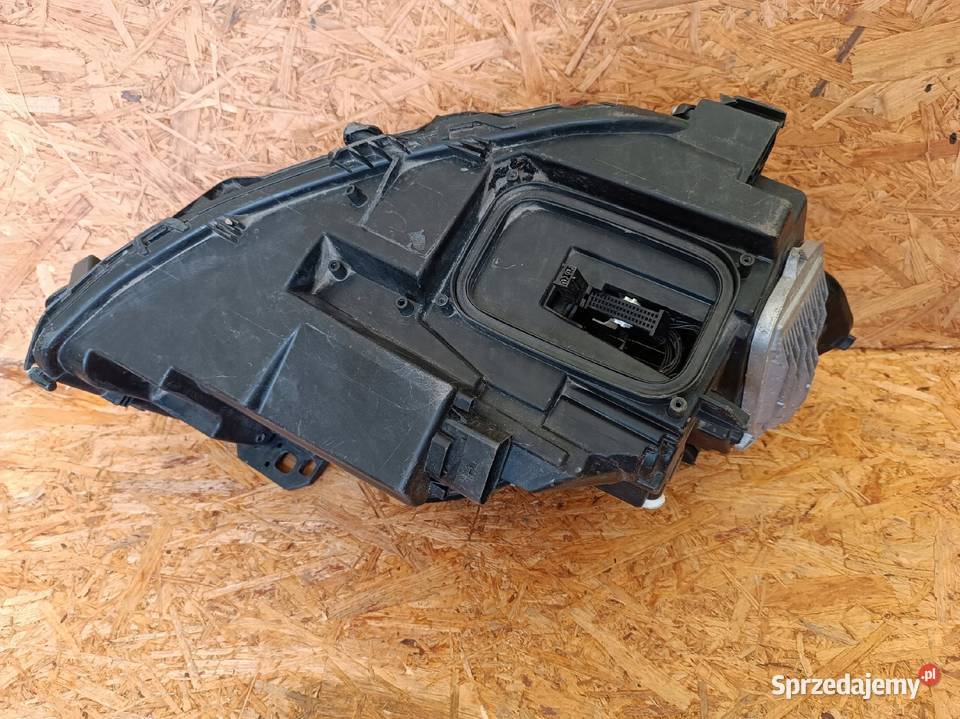 LAMPA LEWY PRZÓD REFLEKTOR EU MERCEDES W176 A Nowy Tomyśl