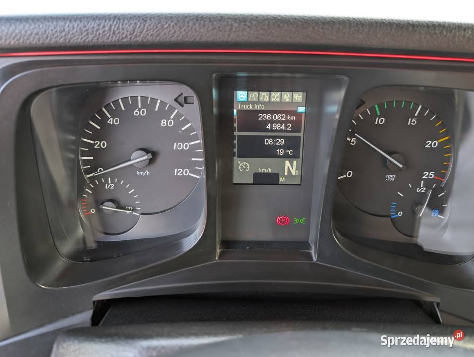 Betonomieszarka Mercedes Benz 4145 manualna Katowice