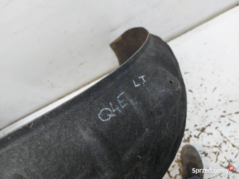 Audi Q4 ETRON 89A 89E NADKOLE LEWY TYŁ