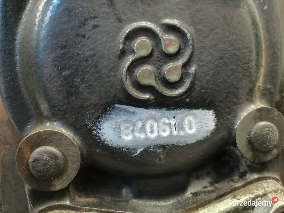 Skrzynia WOM Deutzfahr Agrofarm 85 Pozostałe Wilkowo