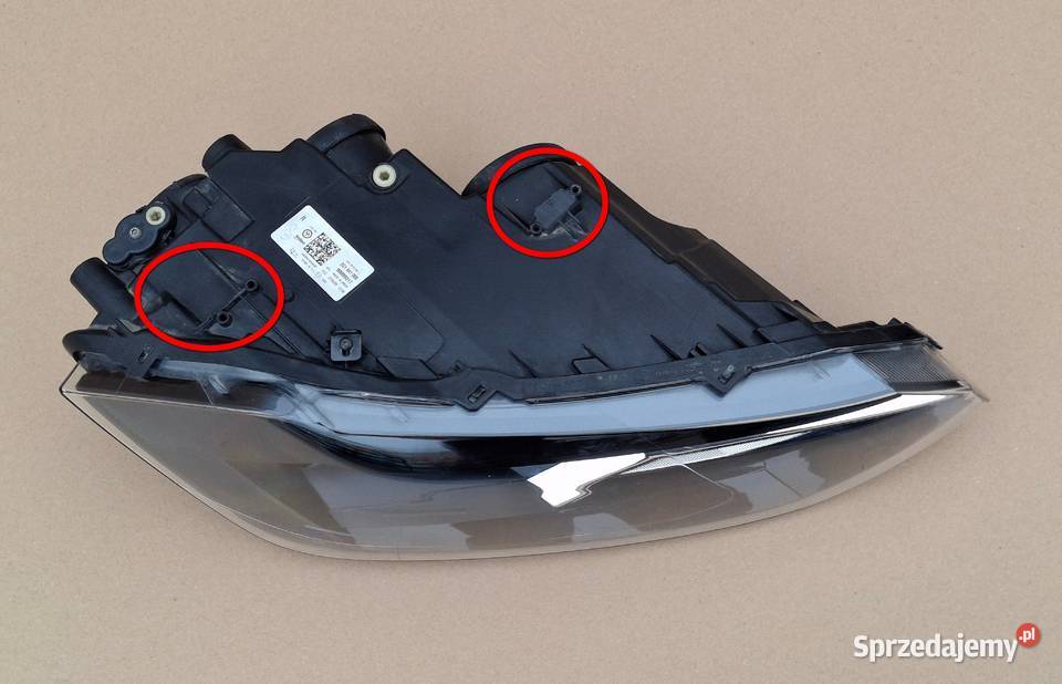 VW POLO VI 6 2G REFLEKTOR PRAWY LAMPA PRAWA H7 lubuskie Bieleń