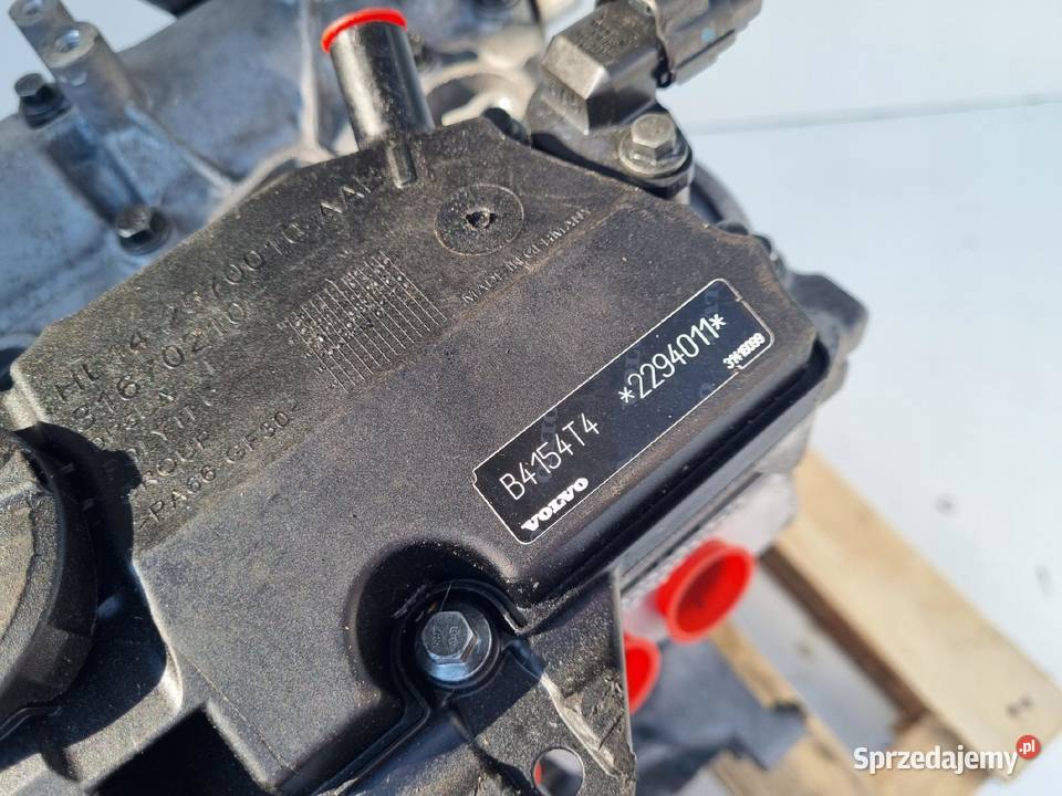 SILNIK Volvo V60 S60 II 15 T3 1018r igiełka 21 lubelskie Rudka