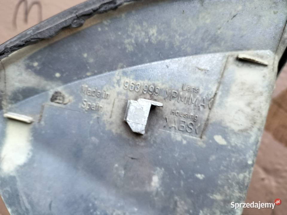 KIERUNKOWSKAZ LEWY Volkswagen Polo 963999 Kamień-Kolonia sprzedam