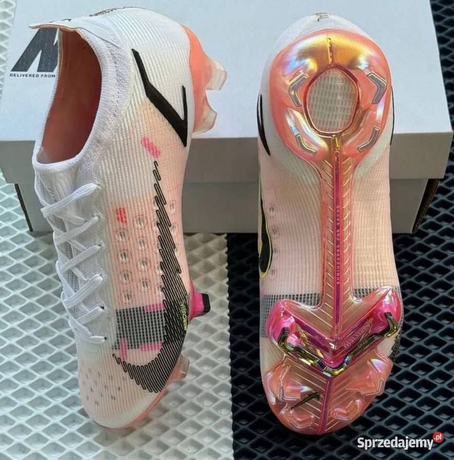 Buty piłkarskie Nike sprzedam
