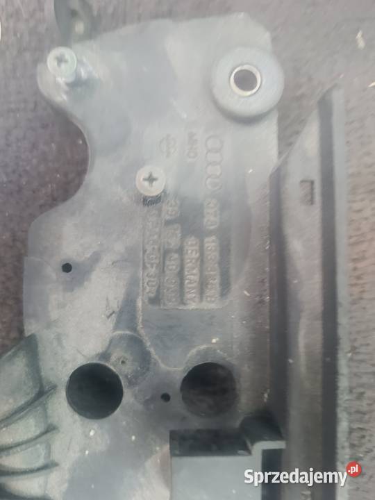 Mocowanie Zaworu 078 133 365 B OE Audi A4 B5 FL Pozostałe Myszków sprzedam