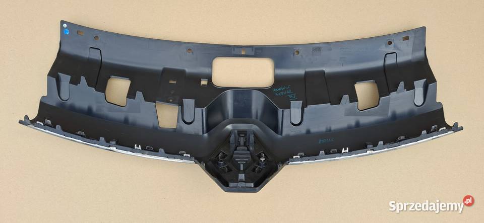 RENAULT MASTER IV GRILL ATRAPA EMBLEMAT CHROM Bieleń sprzedam