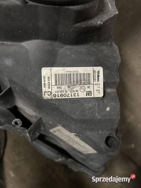 Lampa prawy przód Opel Vectra c lift kompletną