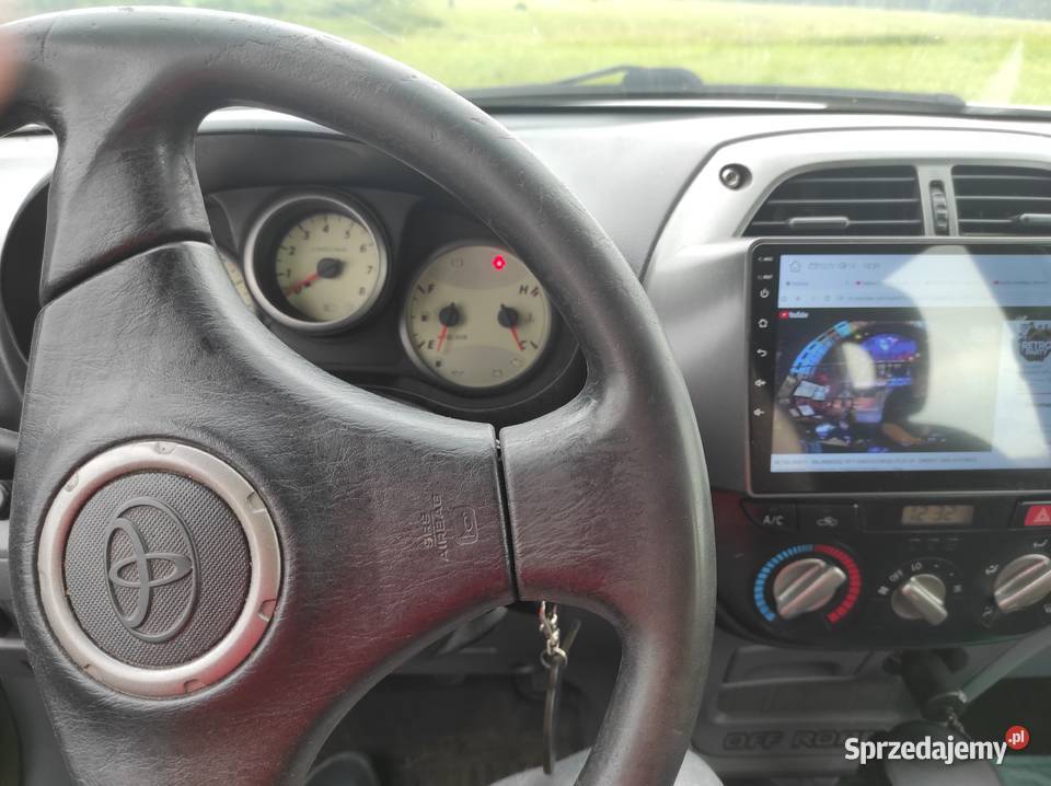 Sprzedam toyotę raw4 nieuszkodzony Dąbrowa Górnicza