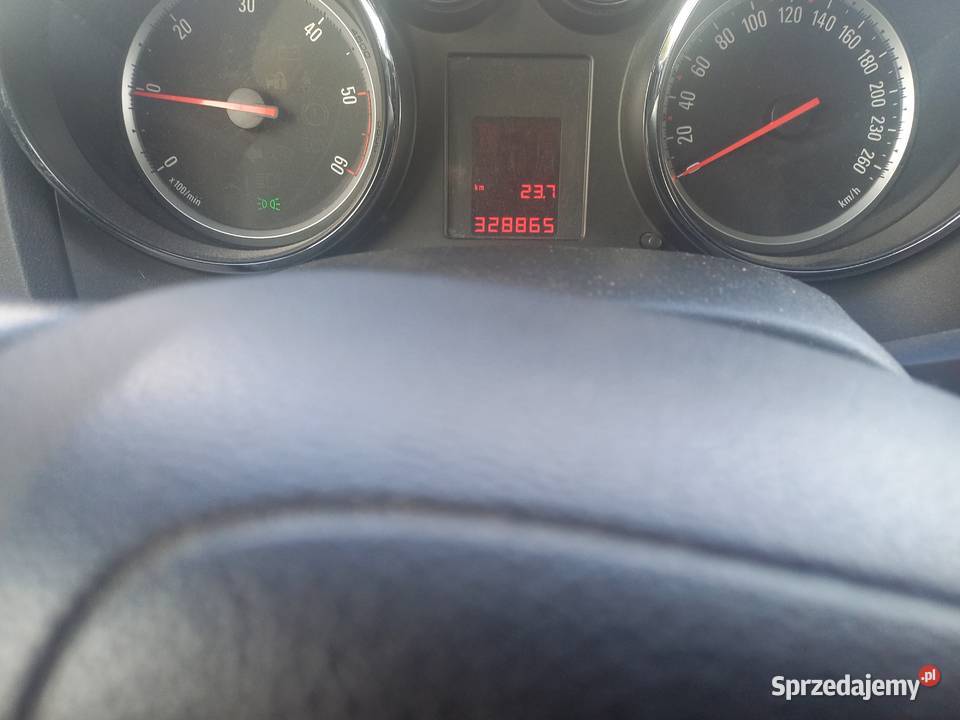 Opel Astra J 2014r17cdti 6 biegów Puck
