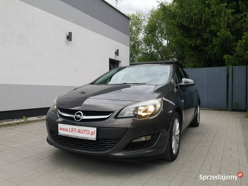 Opel Astra 14 T 140 Klimatr Nawi Parktr Temp Alu kurtyny powietrzne
