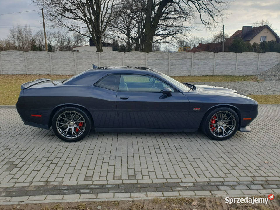 Dodge Challenger 64 Hemi 392 Pełny SRT Brembo Strobice