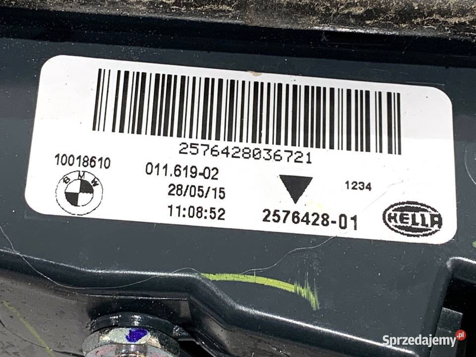 LAMPA TYŁ PRAWA WEWNĘTRZNA BMW F16 2576428 SUV osobowe