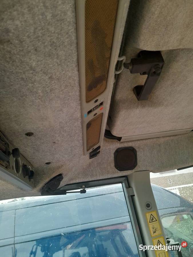 Massey Ferguson 4215 Zaczep górny