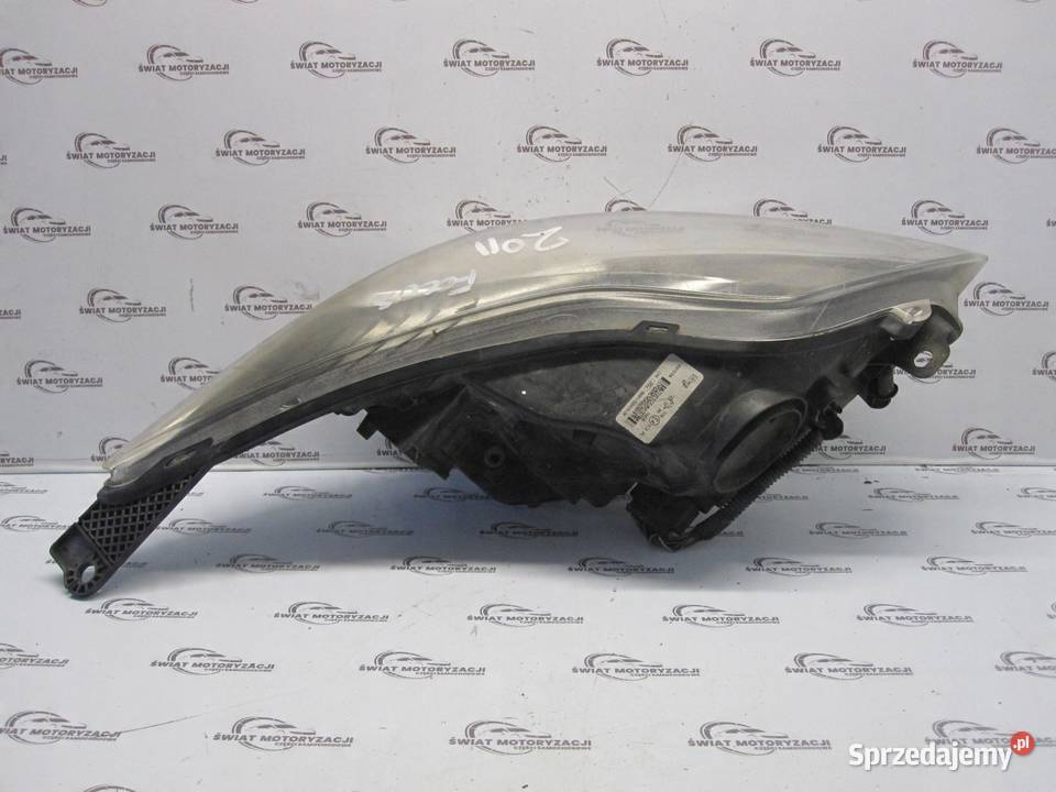 FORD FOCUS MK3 III lampa lewa przód BM5113W030DF świętokrzyskie