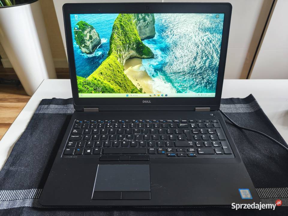 Dell Latitude E5570 i5 8GB 256GB SSDWindows 11 Dell Chorzów
